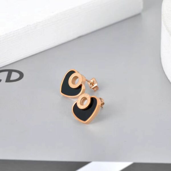 Boucles d’oreilles cœurs noirs et cercles romains - Rose doré