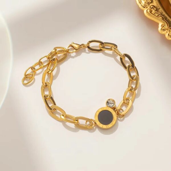 Bracelet romain médaillon doré