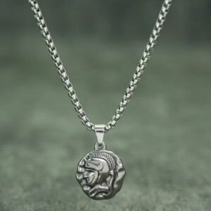 Collier tête de guerrier romain – Image 1