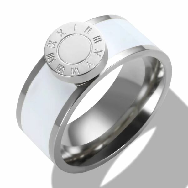 Bague blanche chiffres romains