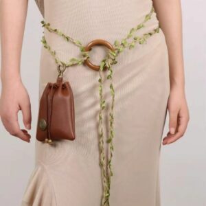 Ceinture romaine à feuilles et anneau en bois + sacoche – Image 2