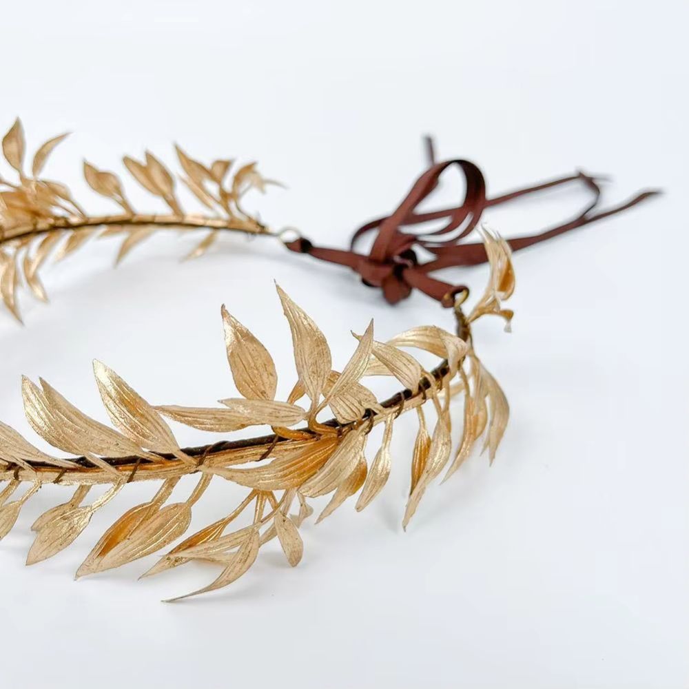 Couronne romaine dorée pour femme – Image 2